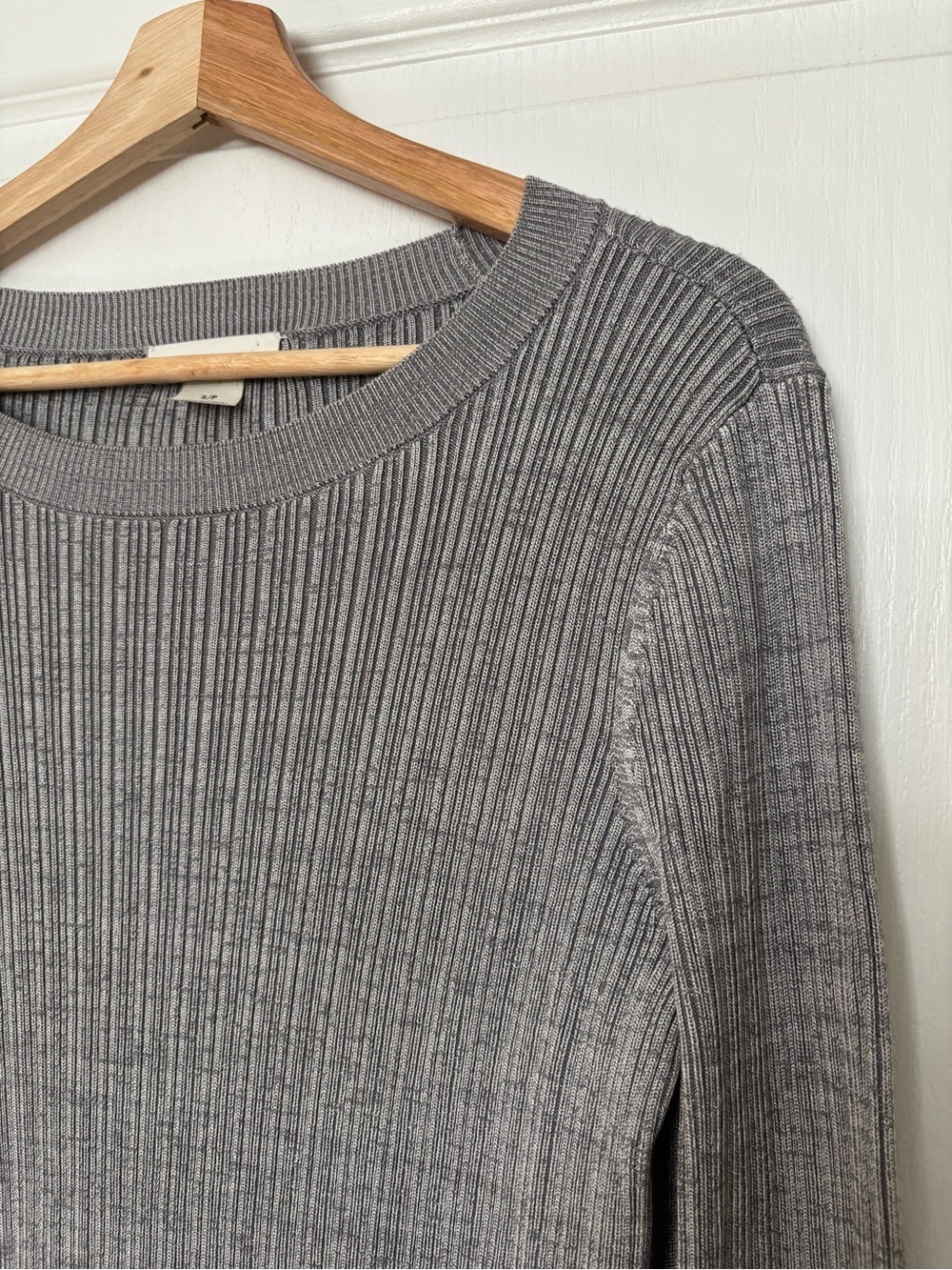 CLUB MONACO Ribbed Knit Set - Picture 3 of 10